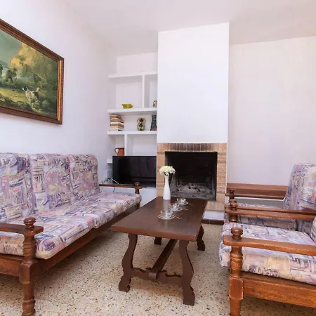 Apartment S'esquirol Nº3 By Interhome Begur